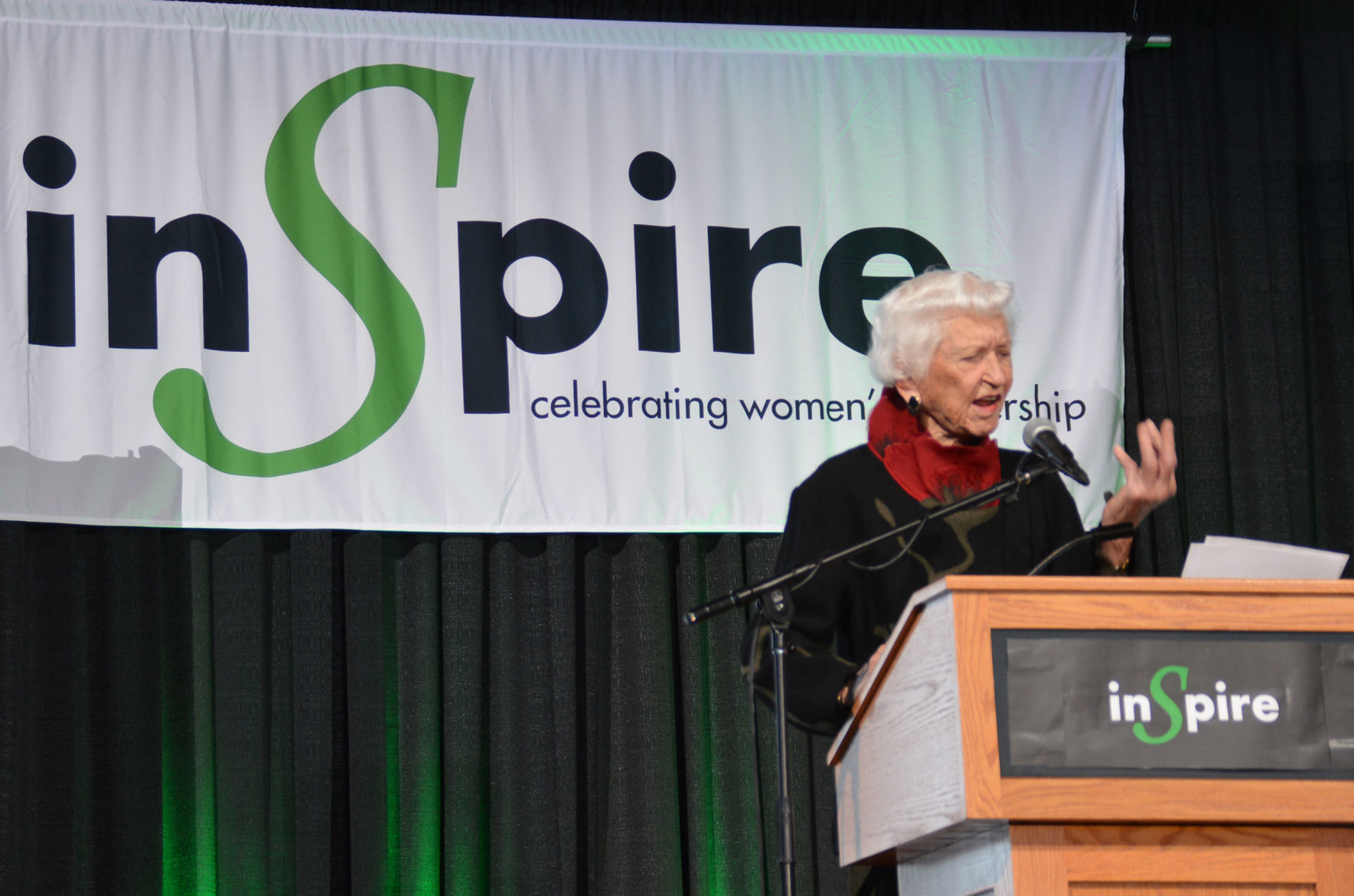 Alice Dittman speaks.JPG